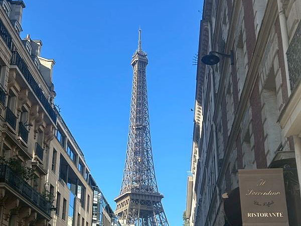 2026年 海外研修旅行(ウィーン・パリ) 旅日記①