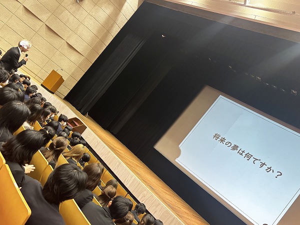 入学式から将来を見据える!辻調理師専門学校 東京の「過密な一日」