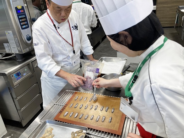 応用総合調理実習のオリジナル料理がついに完成!